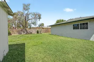 204 Clemmensen Ave, Madera, CA 93637 - Photo 29