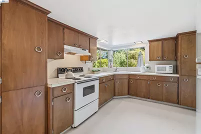119 Van Diepen Way, Scotts Valley, CA 95066 - Photo 9