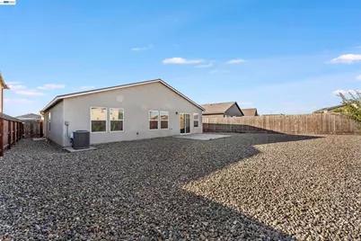4577 Isabel Ct, Merced, CA 95348 - Photo 29