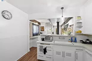 137 Viewmont Ave, Vallejo, CA 94590 - Photo 31