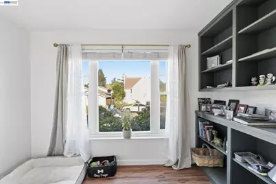 137 Viewmont Avenue, Vallejo, CA 94590 - Photo 13