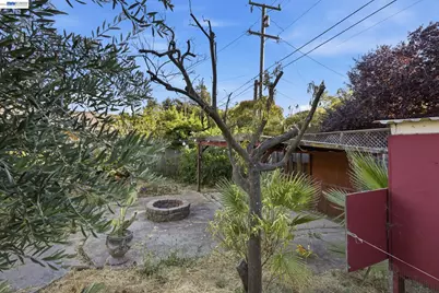 137 Viewmont Avenue, Vallejo, CA 94590 - Photo 47