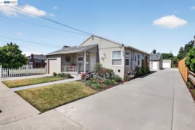 20843 Chester St, Castro Valley, CA 94546 - Photo 3