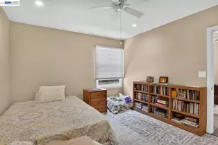 20843 Chester St, Castro Valley, CA 94546 - Photo 23