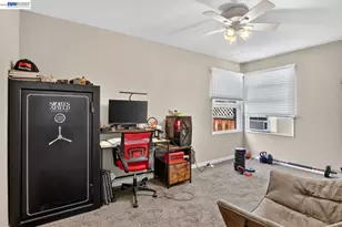 20843 Chester St, Castro Valley, CA 94546 - Photo 25