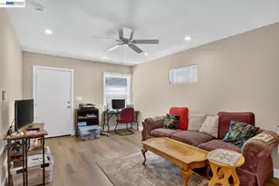 20843 Chester St, Castro Valley, CA 94546 - Photo 11