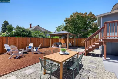 1017 56th St, Oakland, CA 94608 - Photo 5