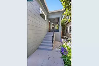1017 56th St, Oakland, CA 94608 - Photo 7