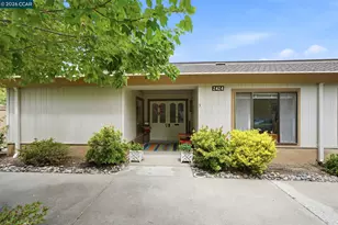 2424 Tice Creek Dr, Walnut Creek, CA 94595 - Photo 3