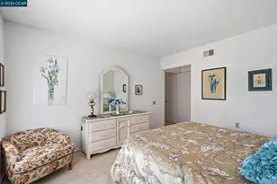 2424 Tice Creek Dr, Walnut Creek, CA 94595 - Photo 21