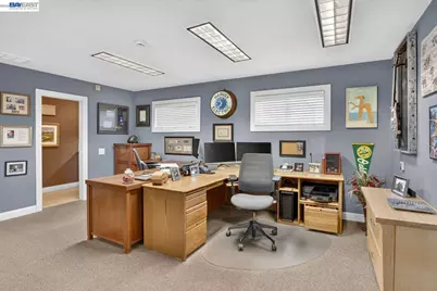 20835 Chester St, Castro Valley, CA 94546 - Photo 13