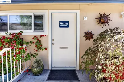 20835 Chester St, Castro Valley, CA 94546 - Photo 9