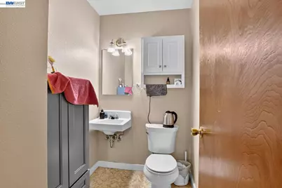20835 Chester St, Castro Valley, CA 94546 - Photo 25