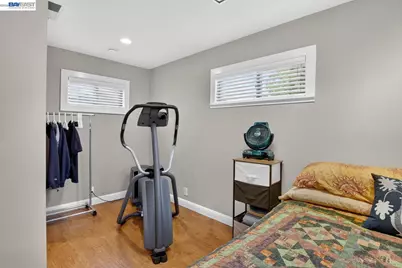 20835 Chester St, Castro Valley, CA 94546 - Photo 23