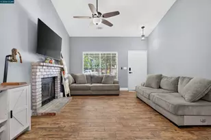 3020 Janessa Way, Stockton, CA 95205 - Photo 3