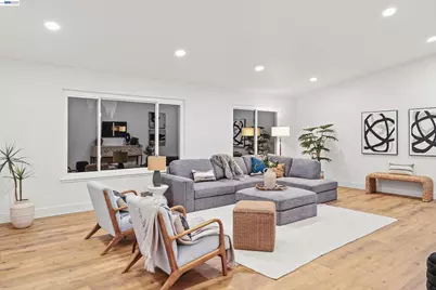 1084 Jamie Dr, Concord, CA 94518 - Photo 7