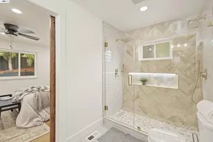 1084 Jamie Dr, Concord, CA 94518 - Photo 19