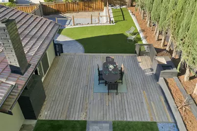 1084 Jamie Dr, Concord, CA 94518 - Photo 33