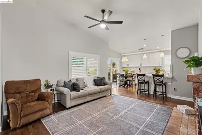 4145 Sequoia Dr, Oakley, CA 94561 - Photo 15