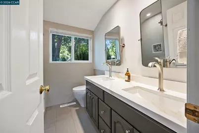 162 La Questa Dr, Danville, CA 94526 - Photo 25