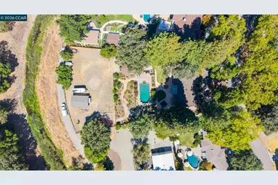 162 La Questa Dr, Danville, CA 94526 - Photo 55