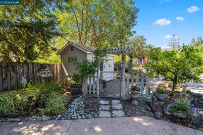 162 La Questa Dr, Danville, CA 94526 - Photo 37