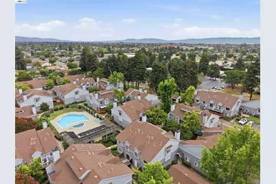 4664 Devonshire Cmn, Fremont, CA 94536 - Photo 31