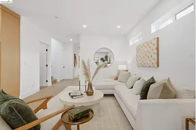 546 61st St, Oakland, CA 94609 - Photo 17