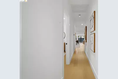546 61st St, Oakland, CA 94609 - Photo 11