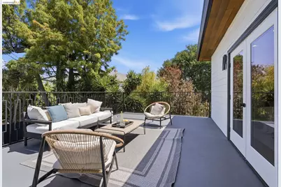 546 61st St, Oakland, CA 94609 - Photo 51