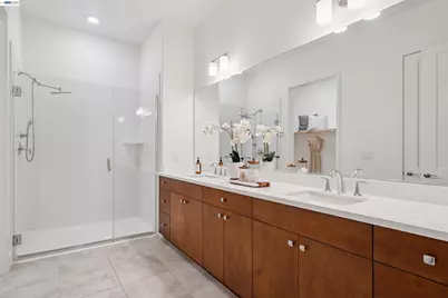 2339 Kinetic Cmn #209, Fremont, CA 94539 - Photo 13