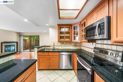 951 Cherry Glen Cir, Fremont, CA 94536 - Photo 9