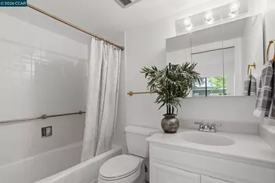 1252 Singingwood Ct. #3, Walnut Creek, CA 94595 - Photo 17