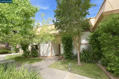 1252 Singingwood Ct. #3, Walnut Creek, CA 94595 - Photo 5