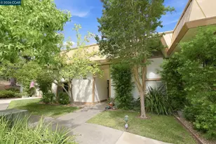 1252 Singingwood Ct, Walnut Creek, CA 94595 - Photo 5