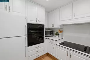 1252 Singingwood Ct, Walnut Creek, CA 94595 - Photo 15