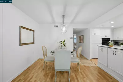 1252 Singingwood Ct. #3, Walnut Creek, CA 94595 - Photo 9