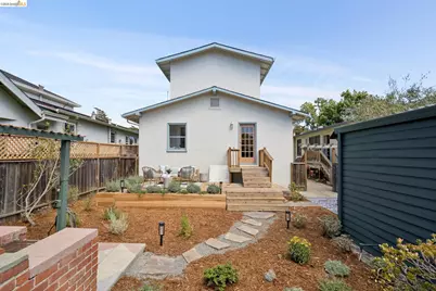 4187 Emerald Street, Oakland, CA 94609 - Photo 13