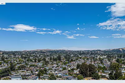 3060 Todd Ct, Castro Valley, CA 94546 - Photo 37