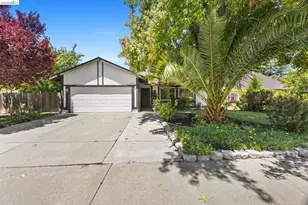 2715 Lyon Cir, Concord, CA 94518 - Photo 3