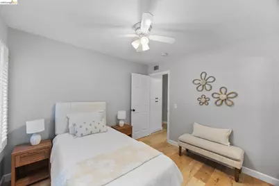 2715 Lyon Cir, Concord, CA 94518 - Photo 19