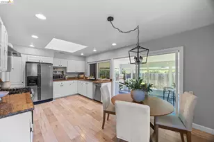 2715 Lyon Cir, Concord, CA 94518 - Photo 11