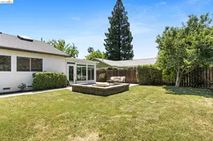 2715 Lyon Cir, Concord, CA 94518 - Photo 29