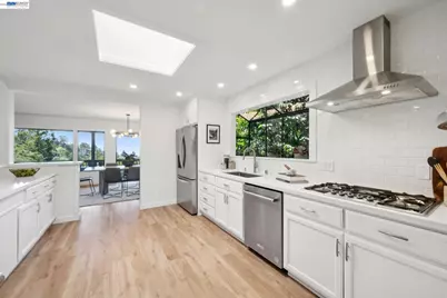 6957 Armour Drive, Oakland, CA 94611 - Photo 27