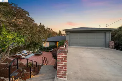 6957 Armour Drive, Oakland, CA 94611 - Photo 9