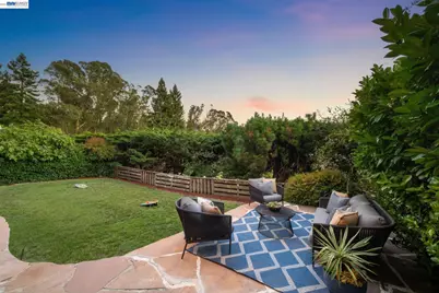 6957 Armour Drive, Oakland, CA 94611 - Photo 9