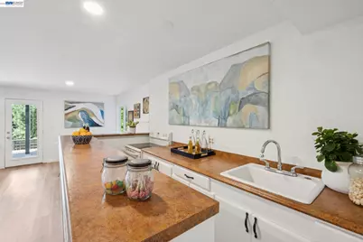 6957 Armour Drive, Oakland, CA 94611 - Photo 43