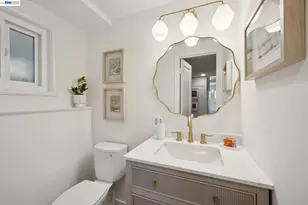 6957 Armour Dr, Oakland, CA 94611 - Photo 33