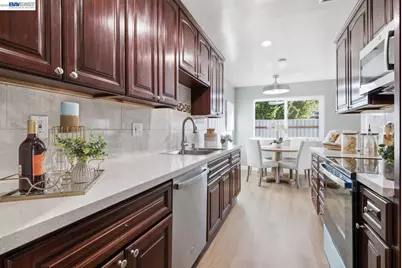 3485 Mission View Dr, Fremont, CA 94538 - Photo 9