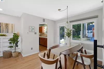 25826 Bryn Mawr Ave, Hayward, CA 94542 - Photo 17